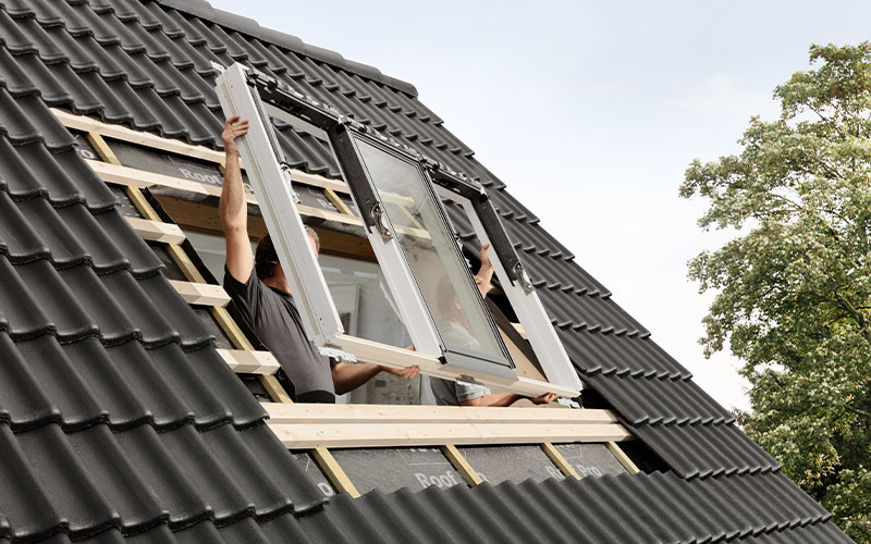 Velux-Slider_0004_137093-01-XXL.jpg